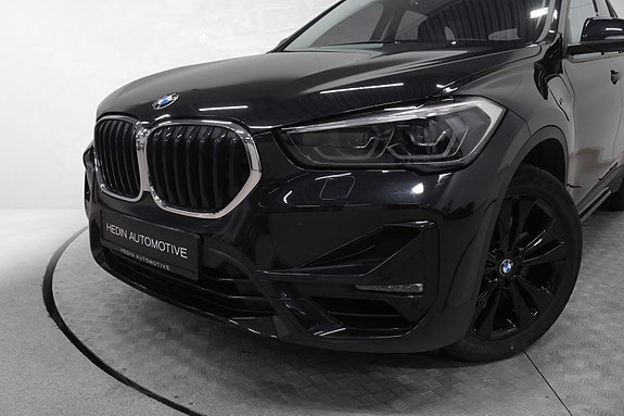 BMW X1 2 of 30