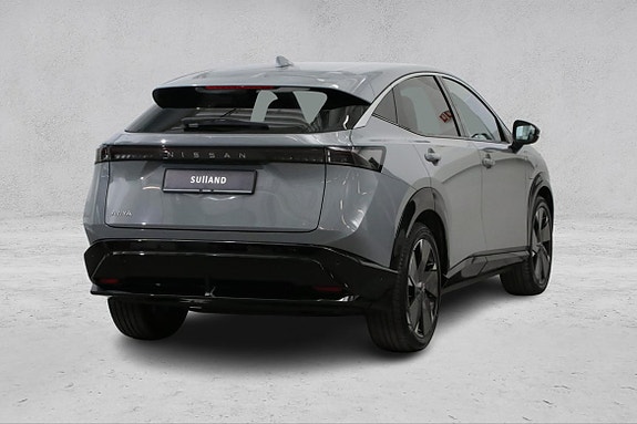 Nissan Ariya 6 of 30