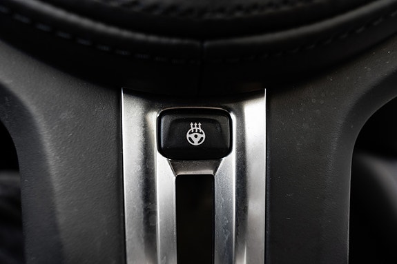 BMW i4 22 of 30