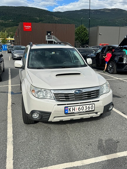 Subaru Forester 3 of 10
