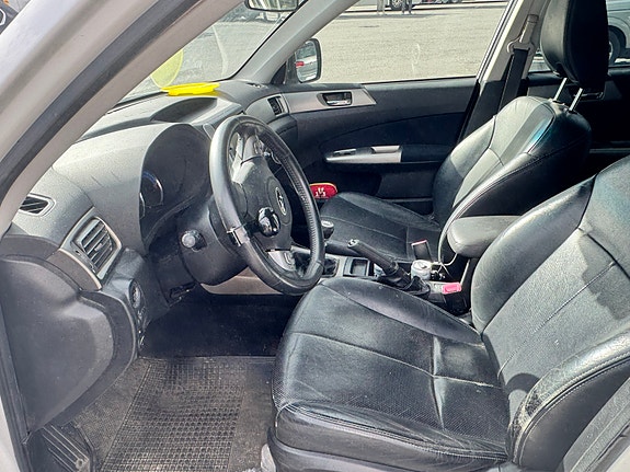 Subaru Forester 10 of 10