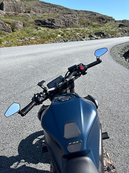Honda CB 650 R 5 of 8