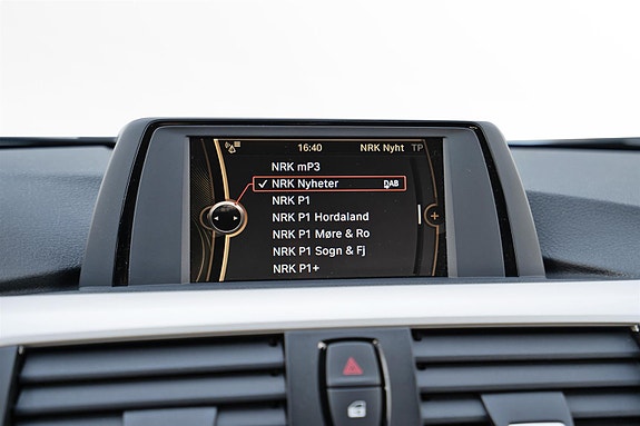 BMW 328i 16 of 26