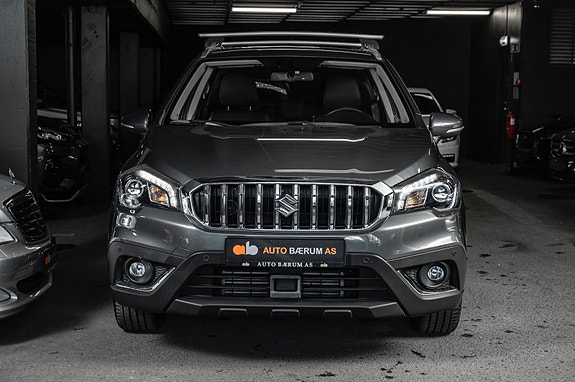 Suzuki S-Cross 3 of 5