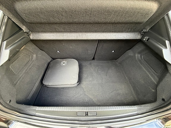 Peugeot e-208 16 of 30