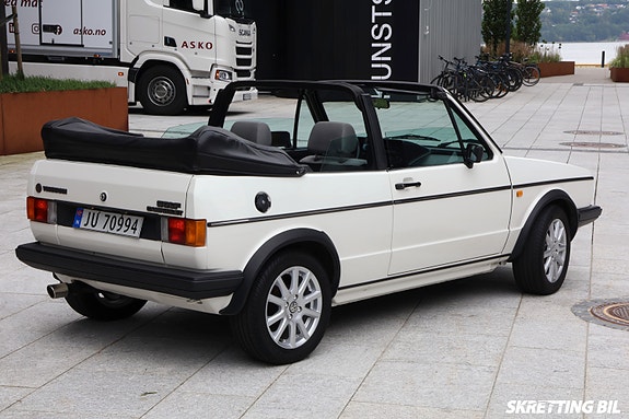 Volkswagen Golf I 2 of 30