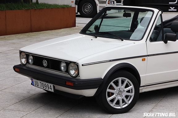Volkswagen Golf I 3 of 30