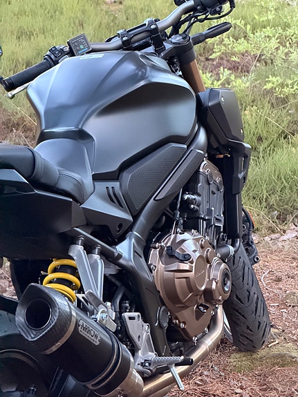 Honda CB 650 R 21 of 28
