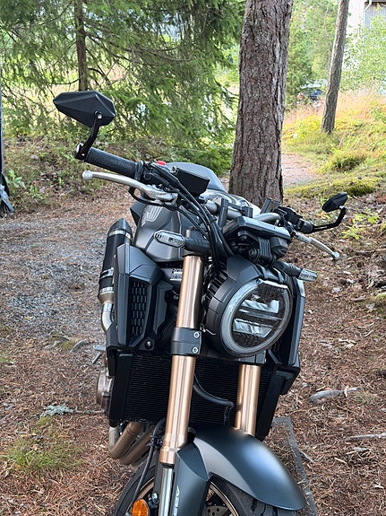Honda CB 650 R 25 of 28