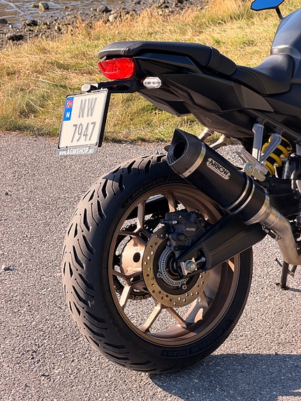 Honda CB 650 R 6 of 28