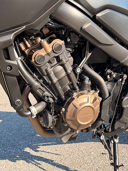Honda CB 650 R 18 of 28