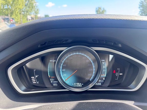 Volvo V40 Cross Country 16 of 23