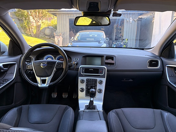 Volvo S60 21 of 29
