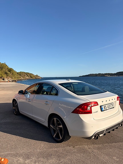 Volvo S60 10 of 29
