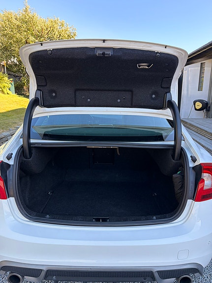Volvo S60 22 of 29