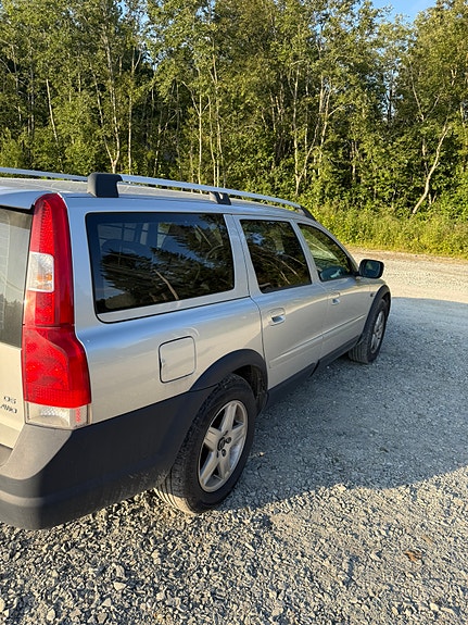 Volvo XC70 5 of 5