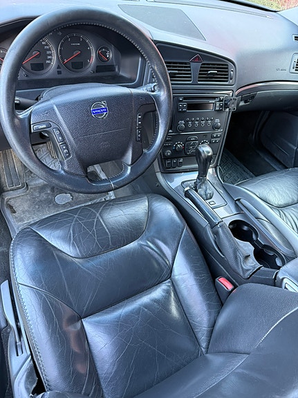 Volvo XC70 8 of 14