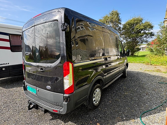 Ford Transit 350 L2 Van 5 of 19