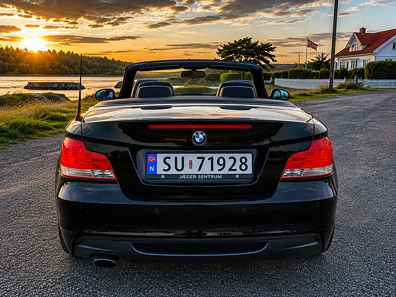BMW 118i 4 of 30
