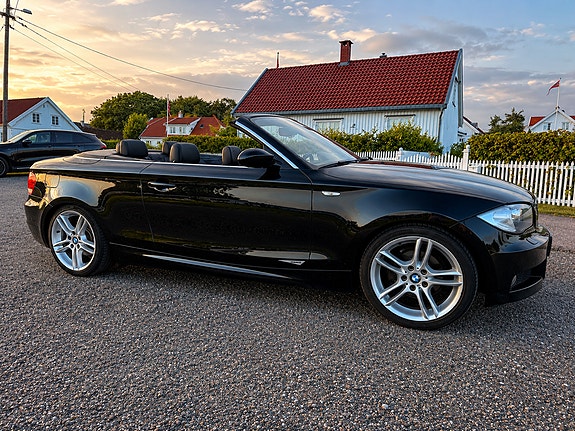 BMW 118i 5 of 30