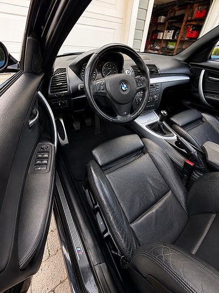 BMW 118i 12 of 30