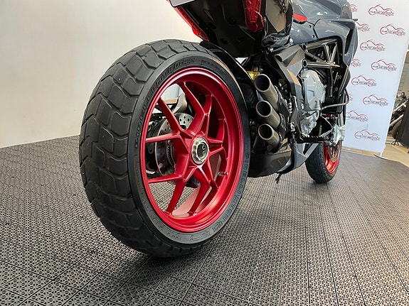 MV Agusta Rivale 800 *** SERVICE/GARANTI *** 13 of 30