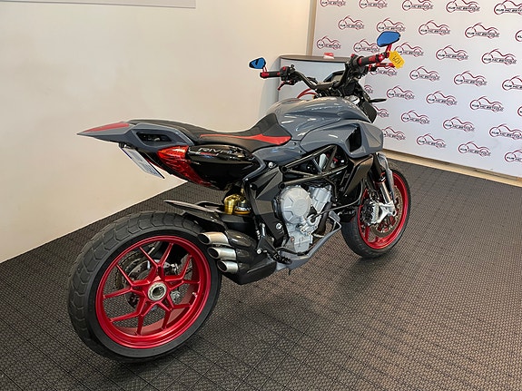 MV Agusta Rivale 800 *** SERVICE/GARANTI *** 7 of 30