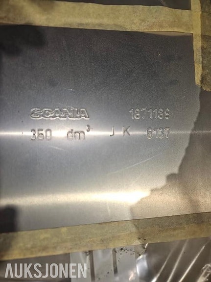 Scania 350 liter dieseltank 2 of 2