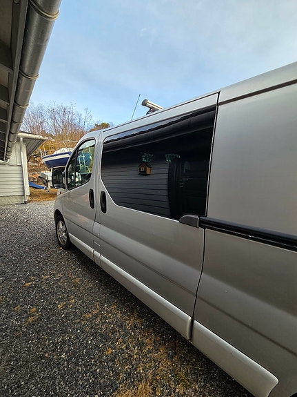 Opel Vivaro 2 of 5