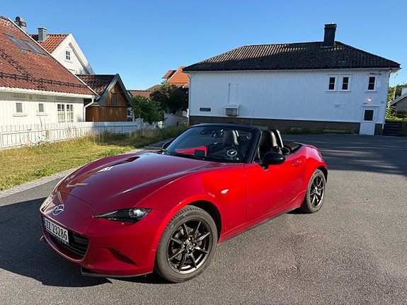 Mazda MX-5 5 of 5