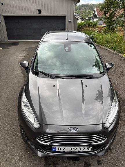 Ford Fiesta 9 of 18