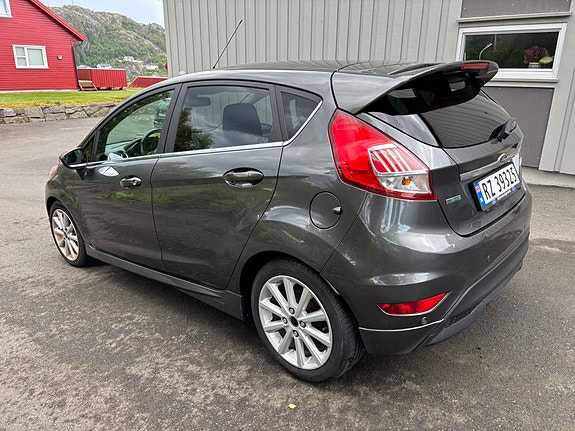 Ford Fiesta 3 of 18