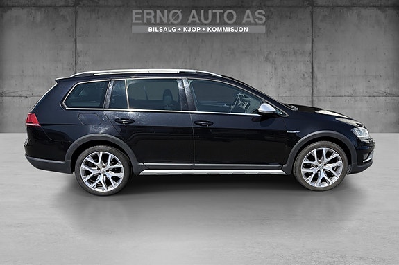 Volkswagen Golf Alltrack 2 of 20