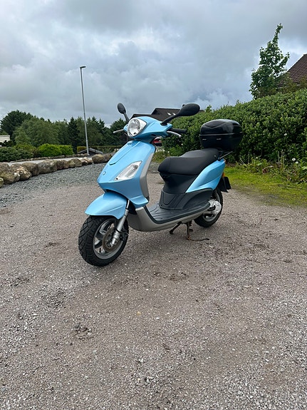 Piaggio Fly 50 2 of 5