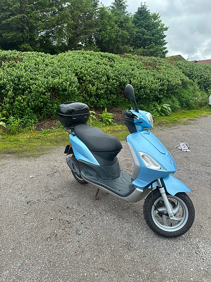 Piaggio Fly 50 4 of 5