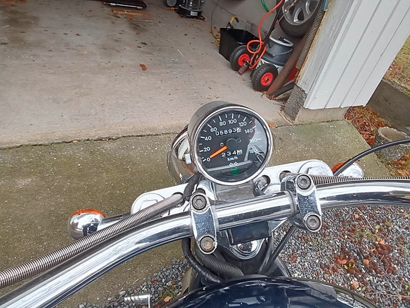 Suzuki VS 800 4 of 4