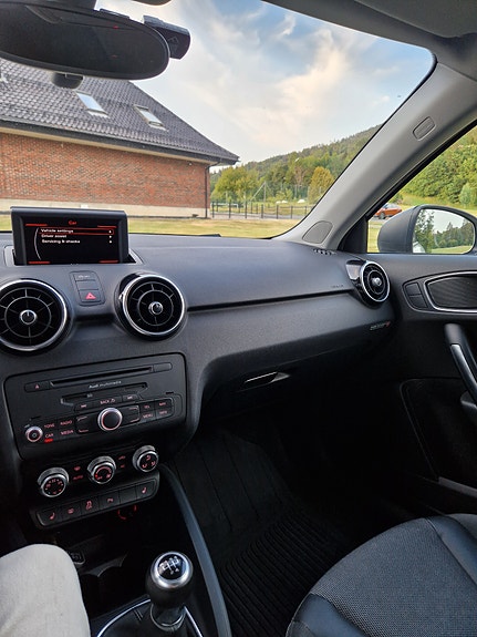 Audi A1 10 of 12