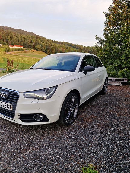 Audi A1 4 of 12