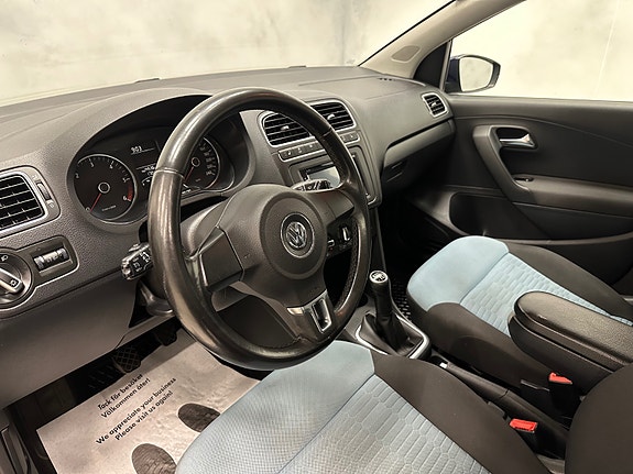 Volkswagen Polo 20 of 30