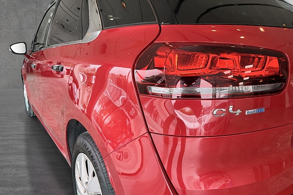 Citroen C4 Picasso 11 of 30