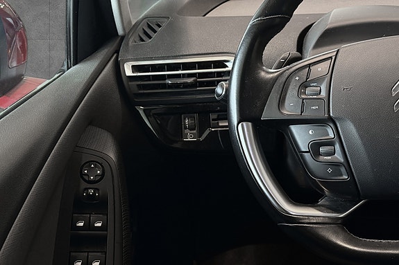 Citroen C4 Picasso 28 of 30