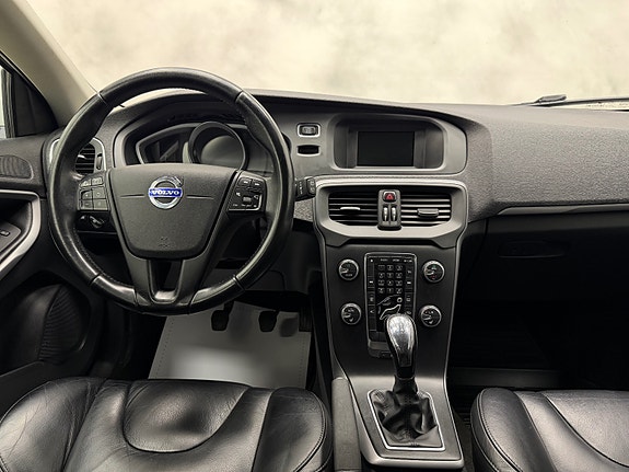 Volvo V40 15 of 30
