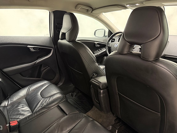 Volvo V40 24 of 30