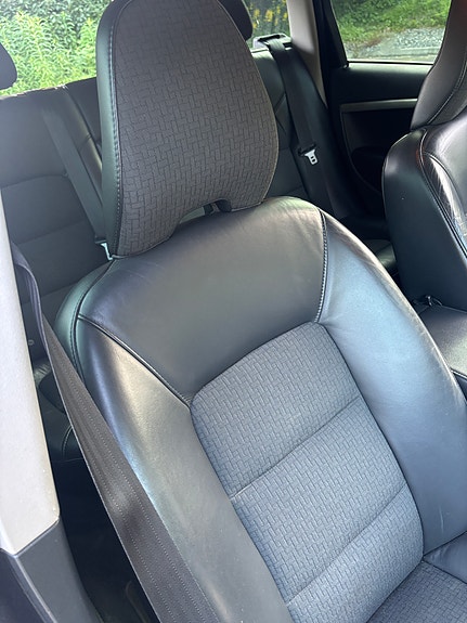 Volvo V70 11 of 19