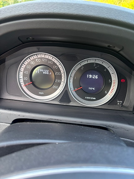 Volvo V70 10 of 19