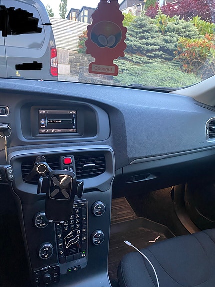 Volvo V40 13 of 15