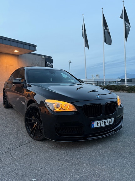 BMW 740d 26 of 30