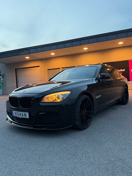 BMW 740d 23 of 30