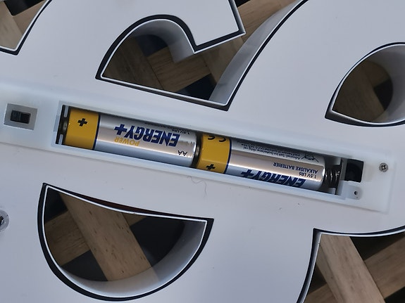 Product image 8 of 9
