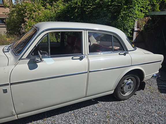 Volvo Amazon 4 of 5